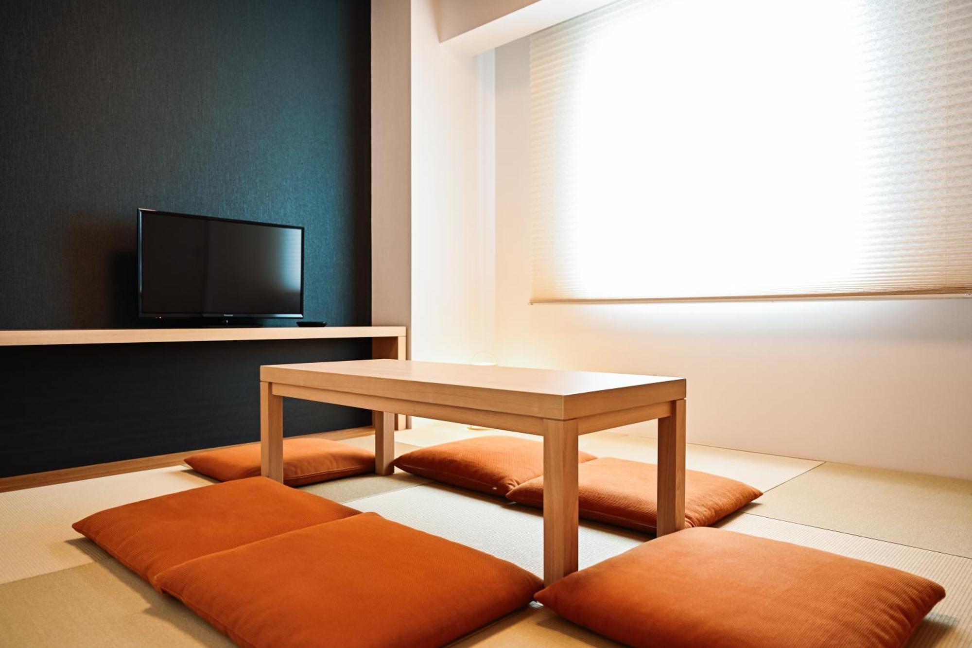 Tokyu Vacations Osaka Midosuji Hotel Exterior photo