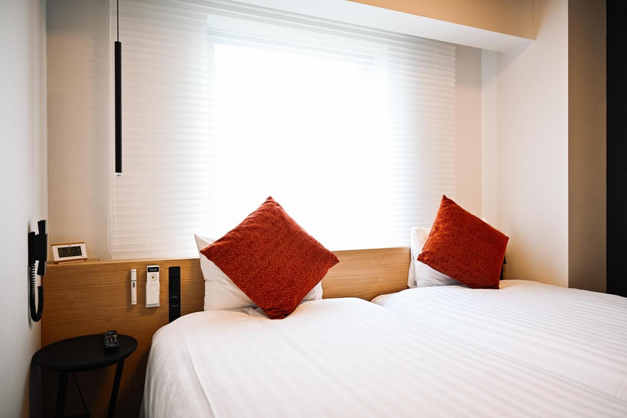 Tokyu Vacations Osaka Midosuji Hotel Exterior photo
